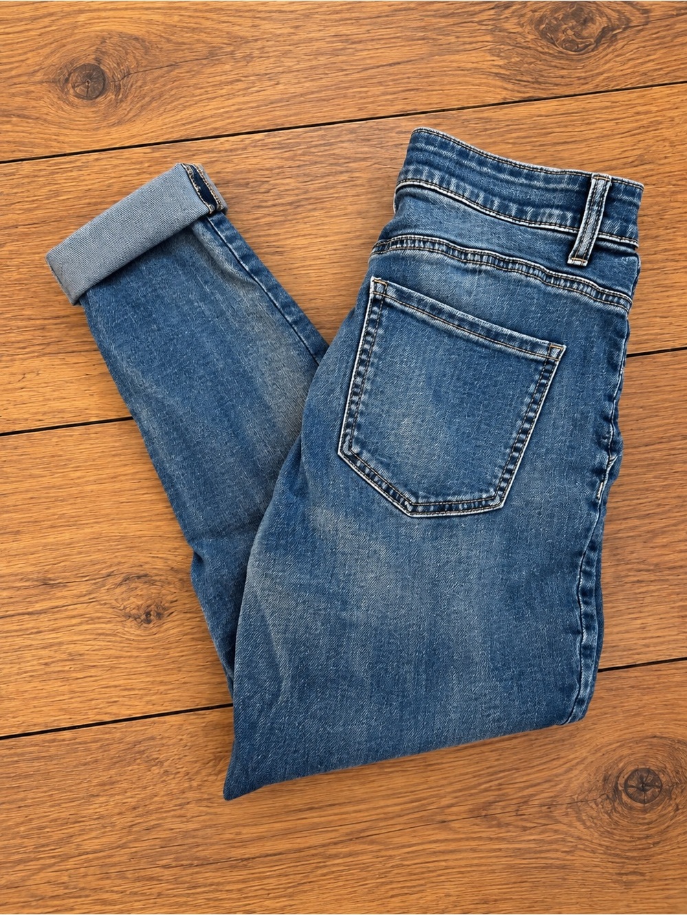 White House Black Market Women’s Size 6S Blue Slim Jeans Ankle Length